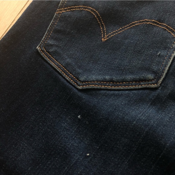 Levi’s Shaping Straight 314 Jeans in Dark Wash Size 29 - Picture 15 of 16